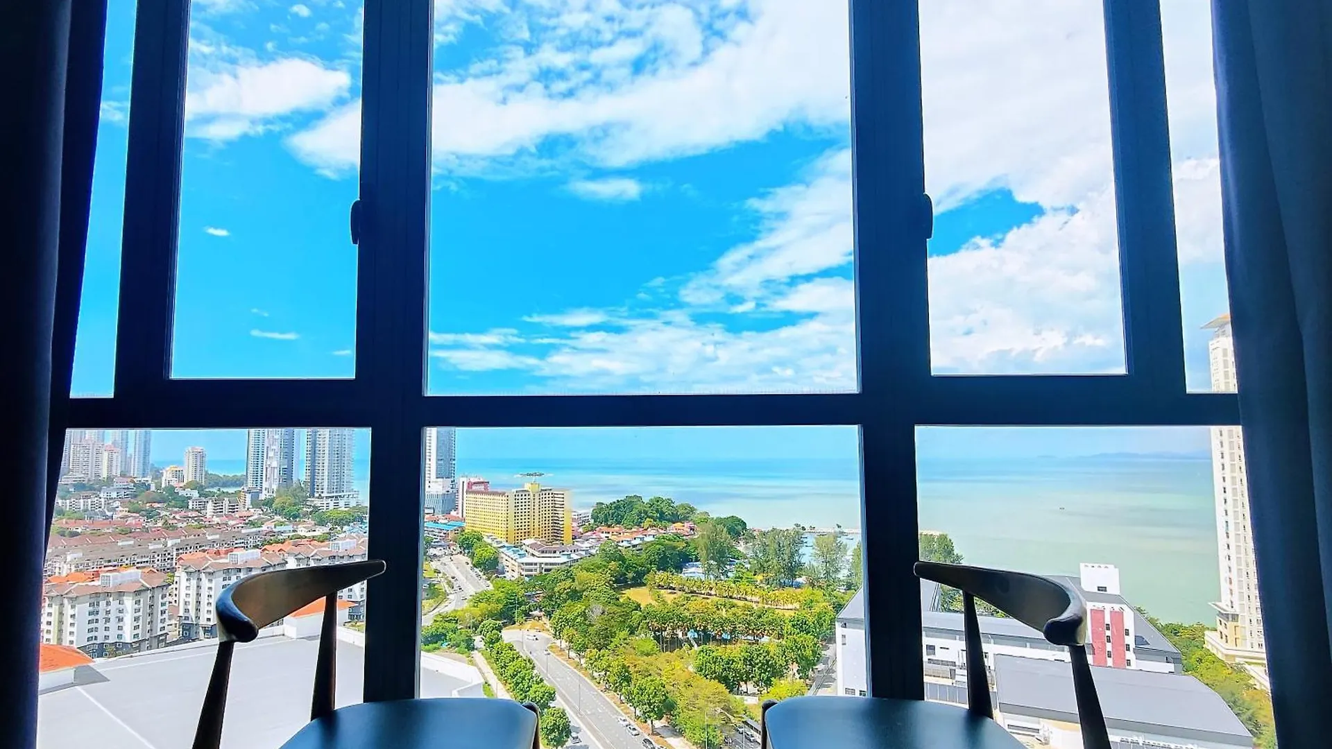 Amazing Seaview 2 Bedroom Bathtub Georgetown 6-8People超级海景双房带浴缸高级公寓 Apartment